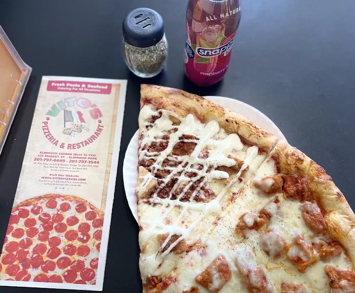 Vitos pizzeria & restaurant Picture 9