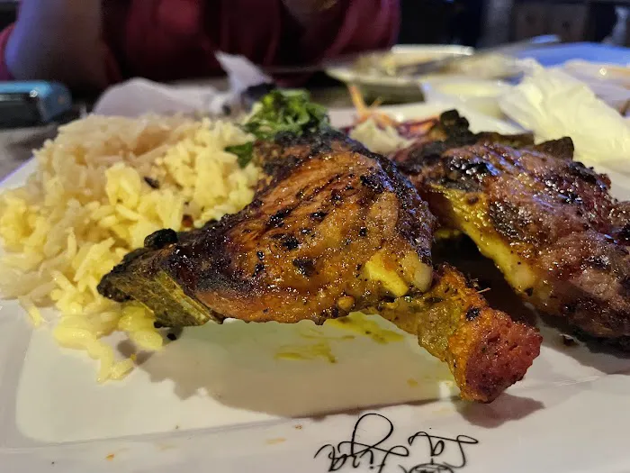 La Ziza Lebanese cuisine and hookah lounge Picture 8