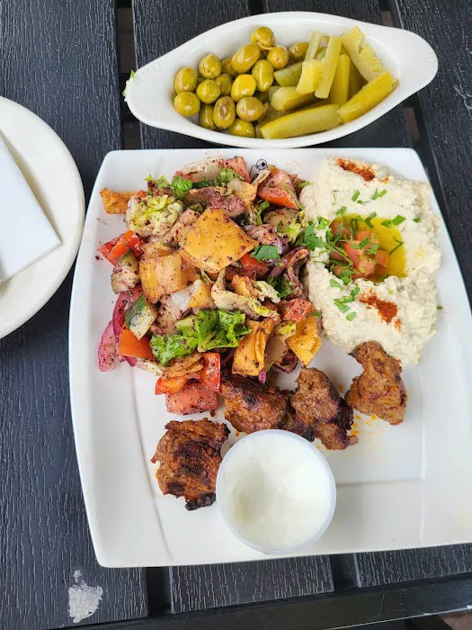 La Ziza Lebanese cuisine and hookah lounge Picture 9