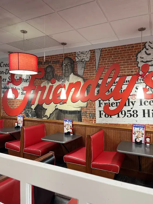 Friendly's Picture 4