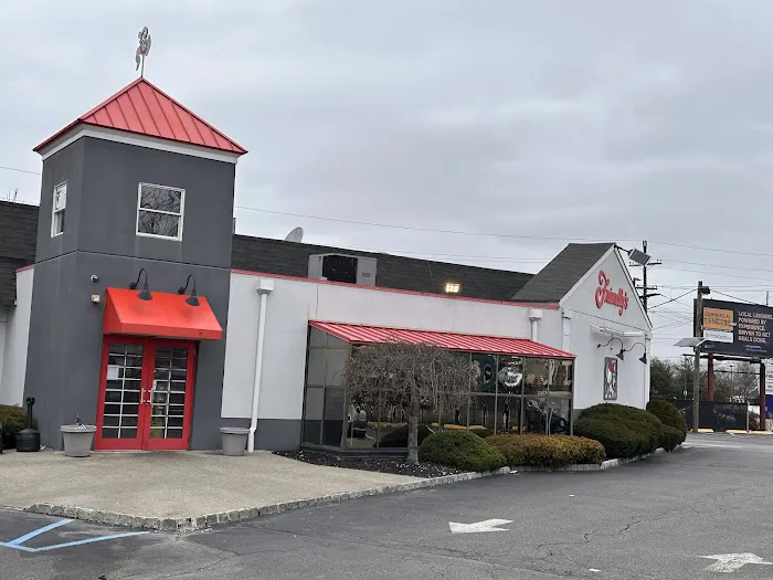 Friendly's Picture 3