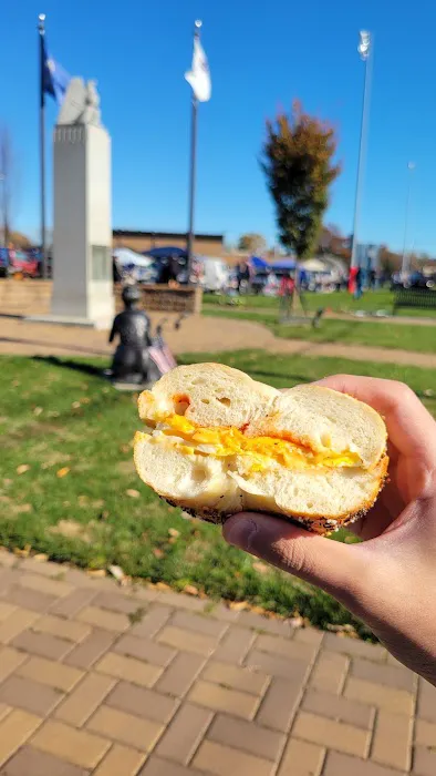 Midland Bagels & Grill Picture 7