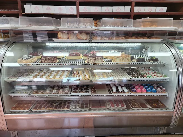 New Venice Bakery Picture 4
