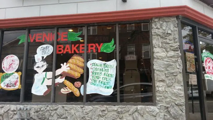 New Venice Bakery Picture 2