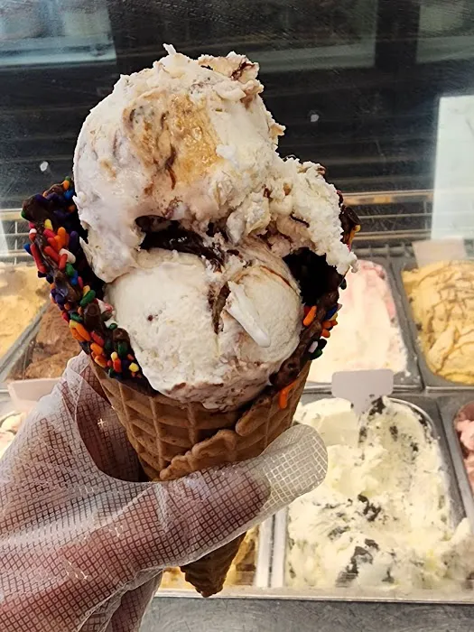 Garfield Creamery Picture 10