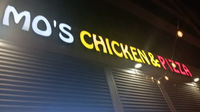 Mo's Chicken & Pizza Picture 4