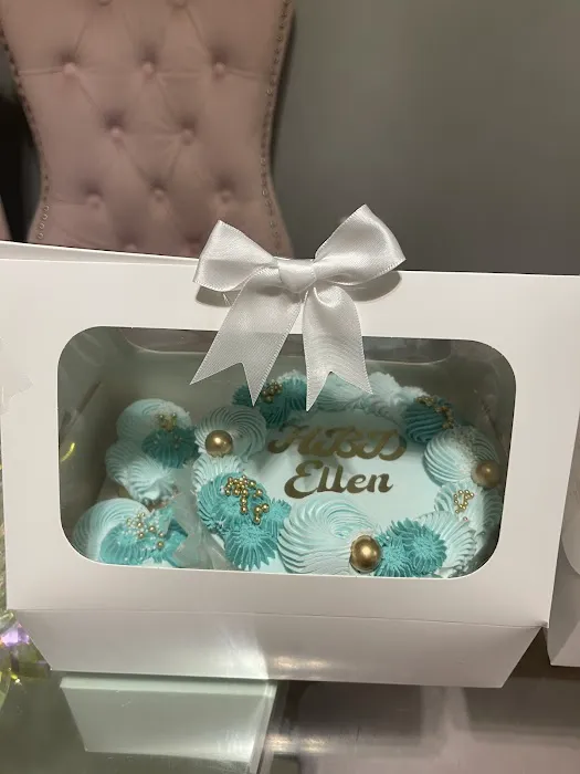 Lily’s Cakes and Confectionary Picture 6