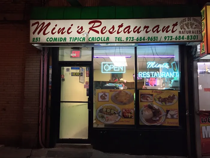 Mini's Restaurant Picture 1