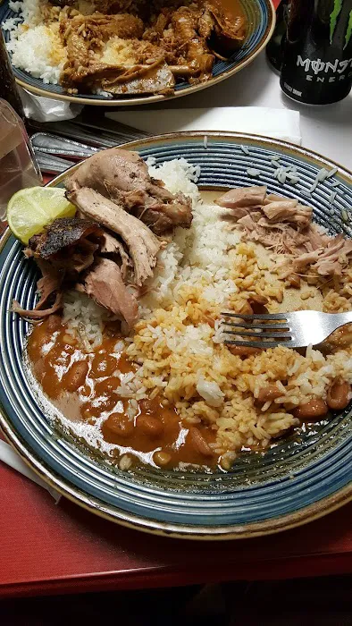 Mini's Restaurant Picture 9