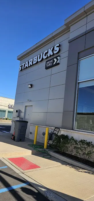 Starbucks Picture 7