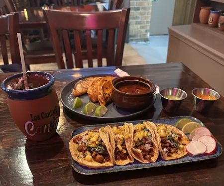 Los Cantaritos Cantina