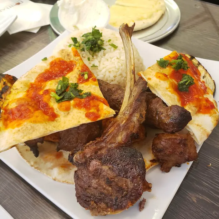 Nouri’s Restaurant Picture 3