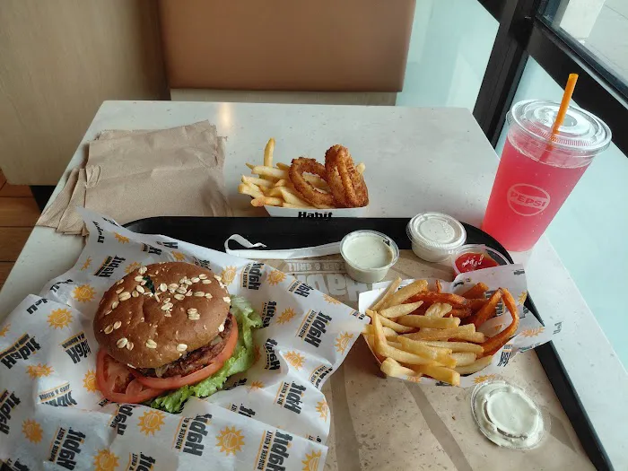 Habit Burger & Grill Picture 10