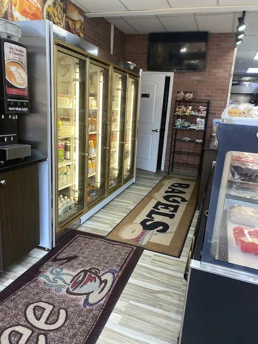A&V Bagel & Cafe Picture 7