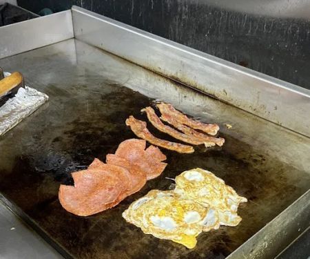A&V Bagel & Cafe
