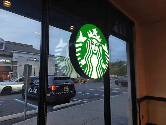 Starbucks Picture 3