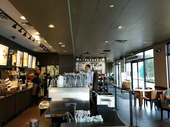 Starbucks Picture 10