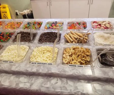 CUPS Frozen Yogurt