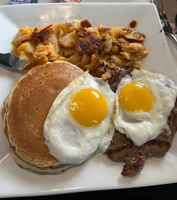 Fair Lawn Diner Picture 10