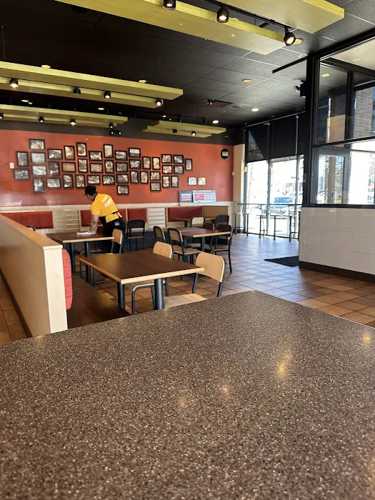 QDOBA Mexican Eats Picture 4
