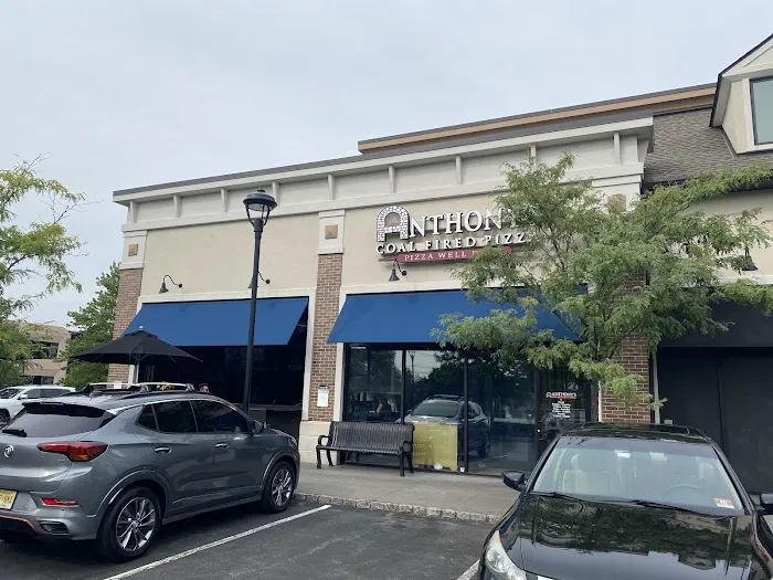 Anthony's Coal Fired Pizza & Wings Picture 5