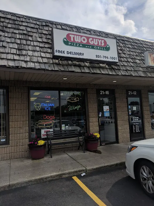 Two Guys Pizza & Grille Picture 6