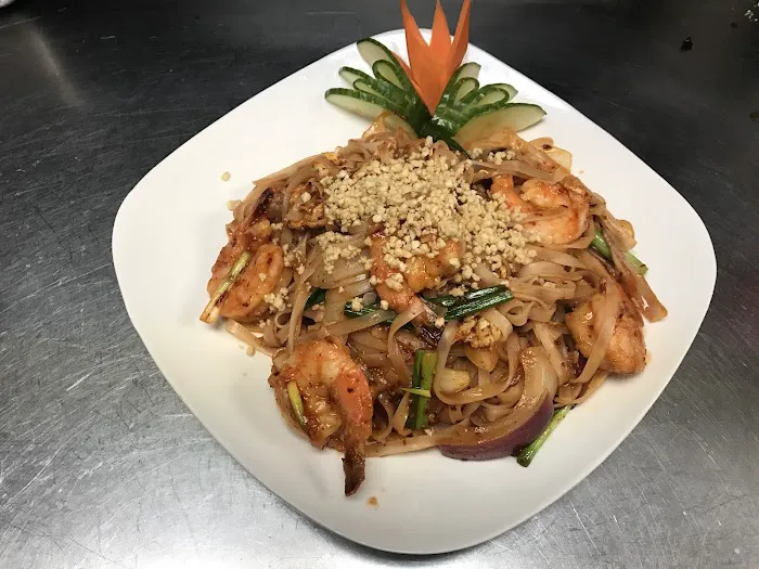East Wok Asian Restaurant Picture 10