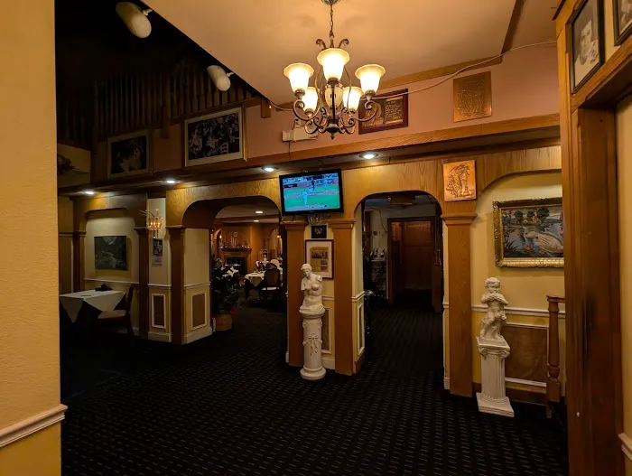 Ossy's Cafe Picture 5