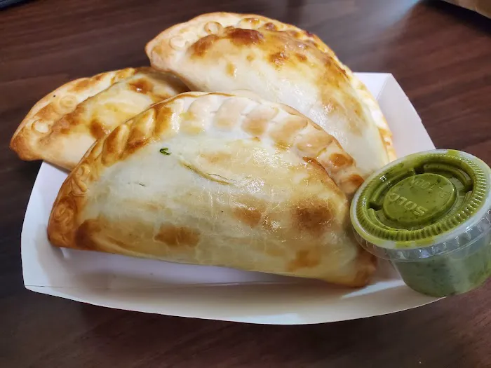 Biby's Empanadas & Pizza Picture 2