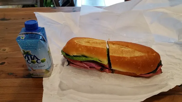Luca's Deli & Catering Picture 4