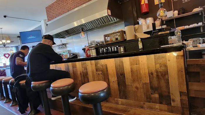 Fisher's Cafe Picture 7