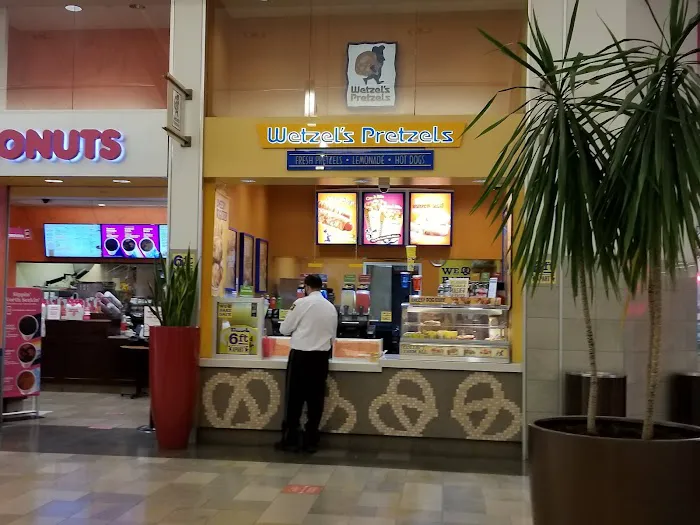 Wetzel's Pretzels Picture 5