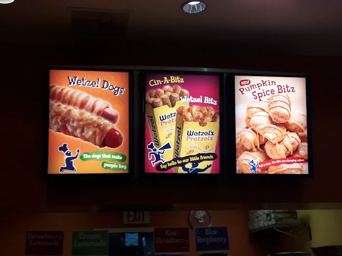 Wetzel's Pretzels Picture 3