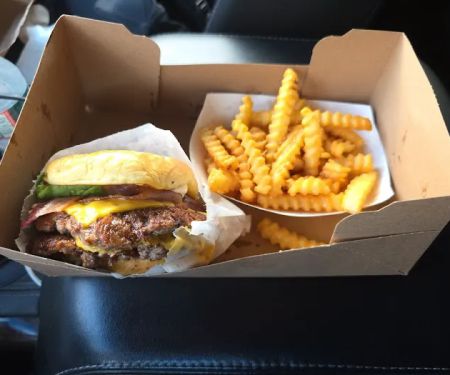 Shake Shack Garden State Plaza