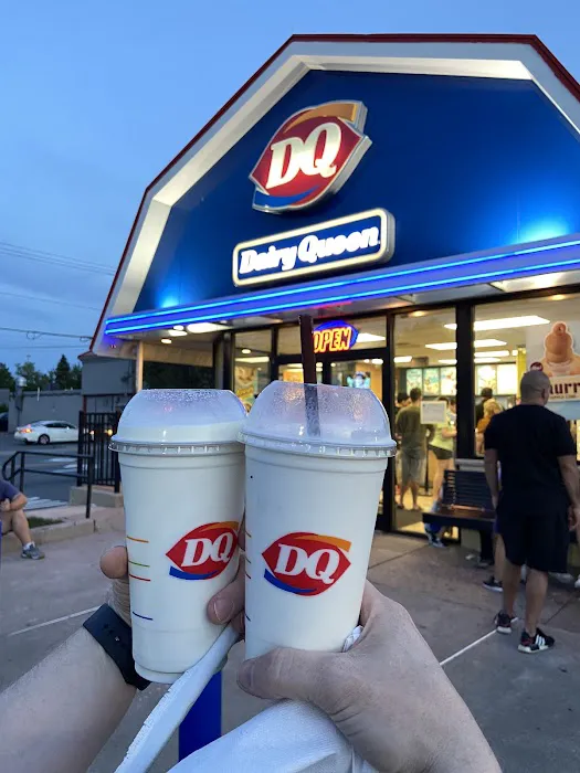 Dairy Queen (Treat) Picture 1
