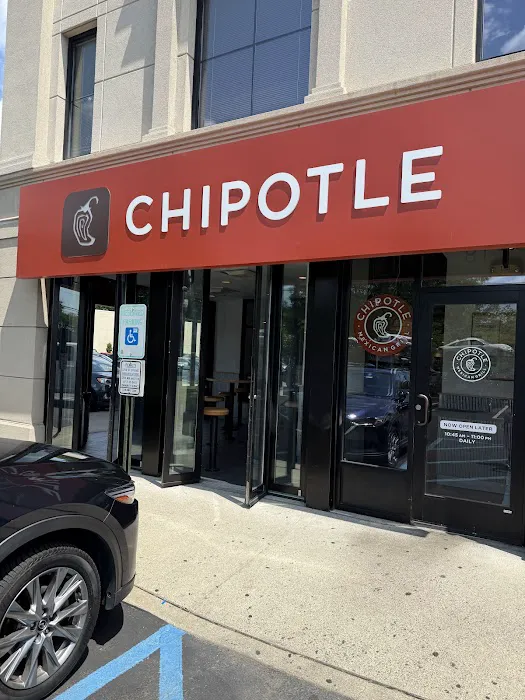 Chipotle Mexican Grill Picture 2