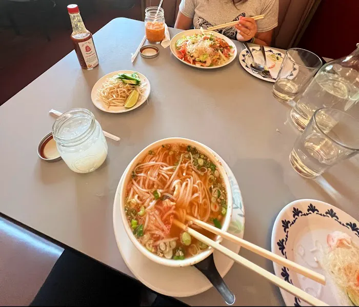 Pho Thai Lao Kitchen Picture 7