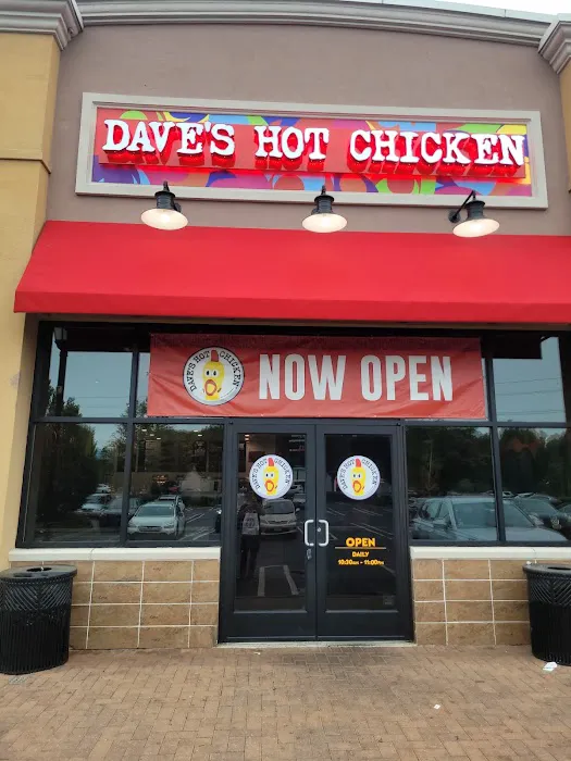 Dave's Hot Chicken Picture 4