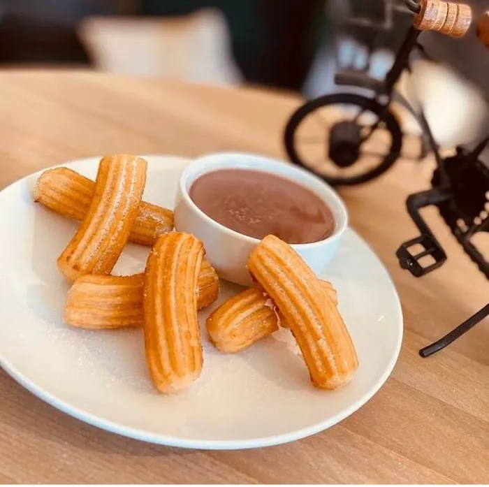 Mimi & Pin Churros and Donuts Picture 4