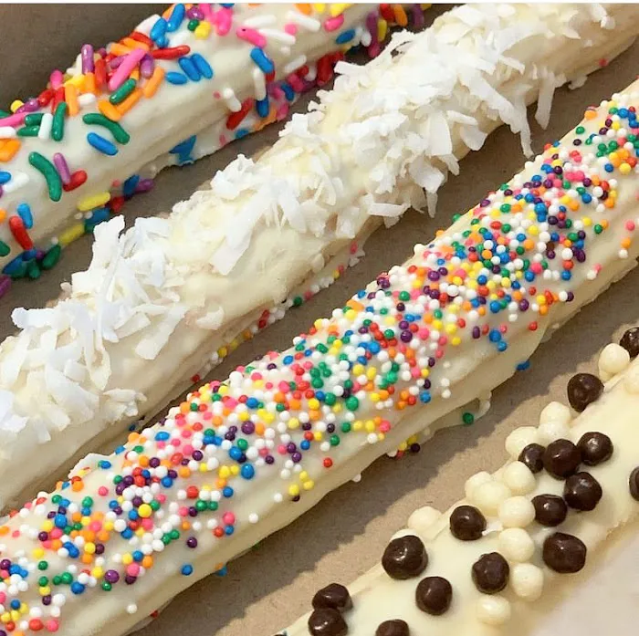 Mimi & Pin Churros and Donuts Picture 6