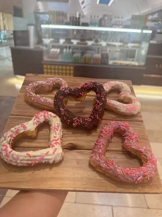 Mimi & Pin Churros and Donuts Picture 3