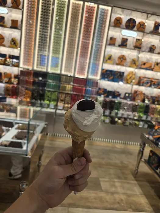 Venchi Chocolate & Gelato GSP Picture 1