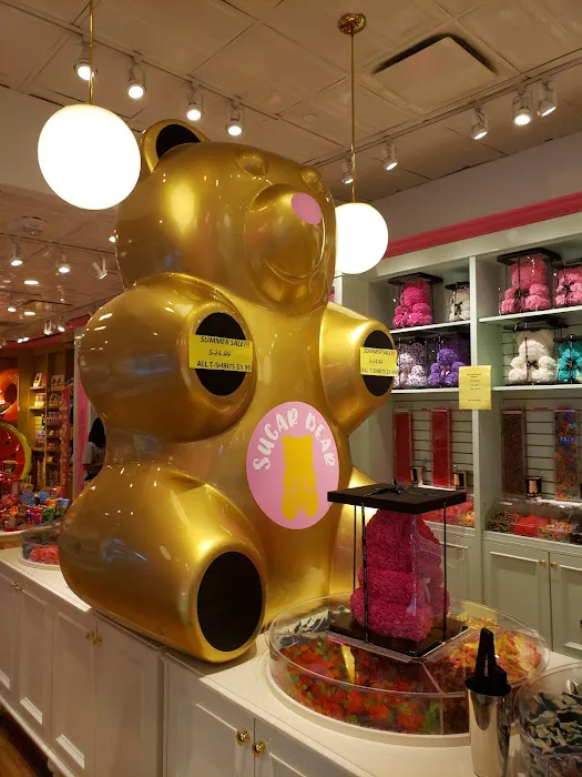 Sugar Bear - Candy Store in Paramus NJ Picture 6