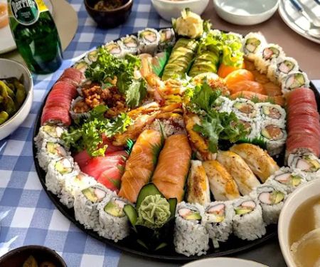 Domodachi Sushi