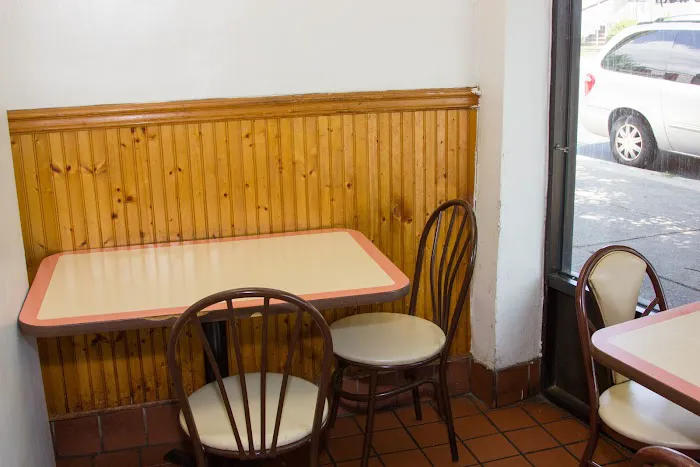 Colonial Diner Picture 2