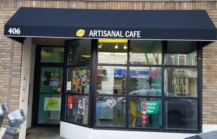 LuLu's Artisanal Cafe Picture 8
