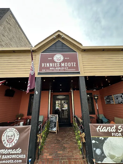 Vinnie's Mootz Picture 2