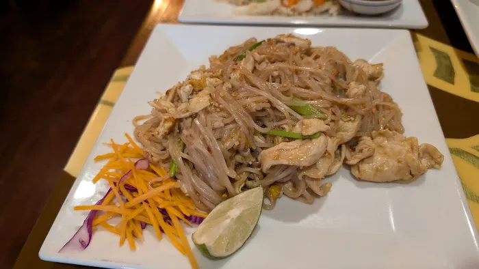 Red Basil Thai Cuisine Picture 6