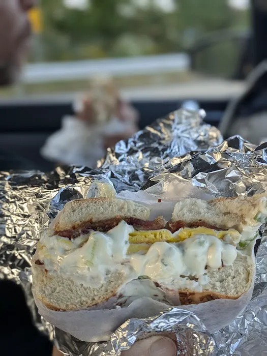 Lakeview Bagel & Deli Picture 1