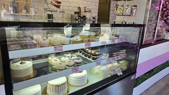 Sweet n' Cake Picture 4